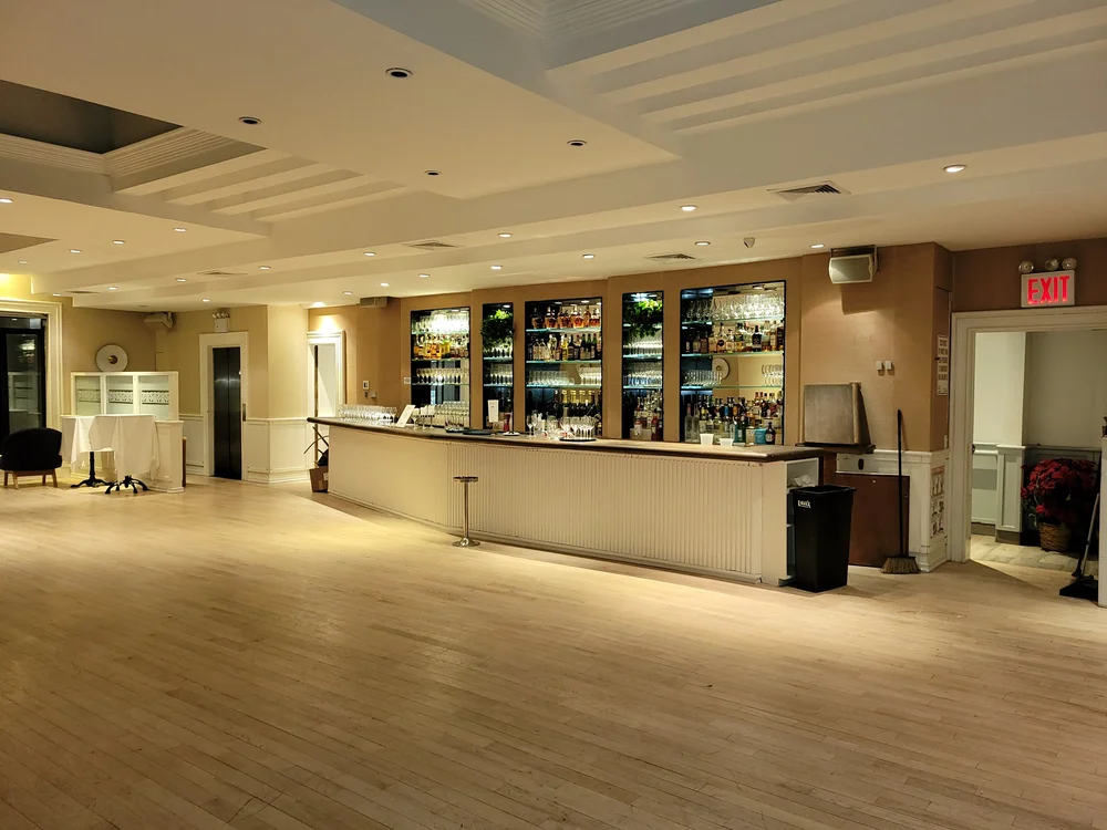 WALLPAPER & INTERIOR work